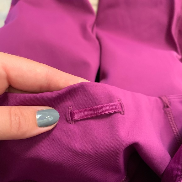 Lululemon Magenta Crop Leggings with Mesh - Picture 6 of 8
